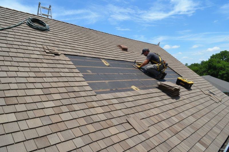 Shake Shingle Repair in Minooka, IL